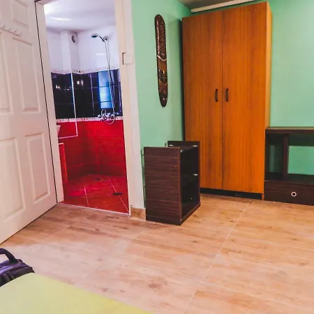 Center New Studio 1 Apartment *